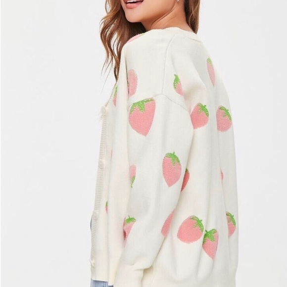 Strawberry Cardigan Sweater Cream Large Forever 21 - Picture 2 of 8